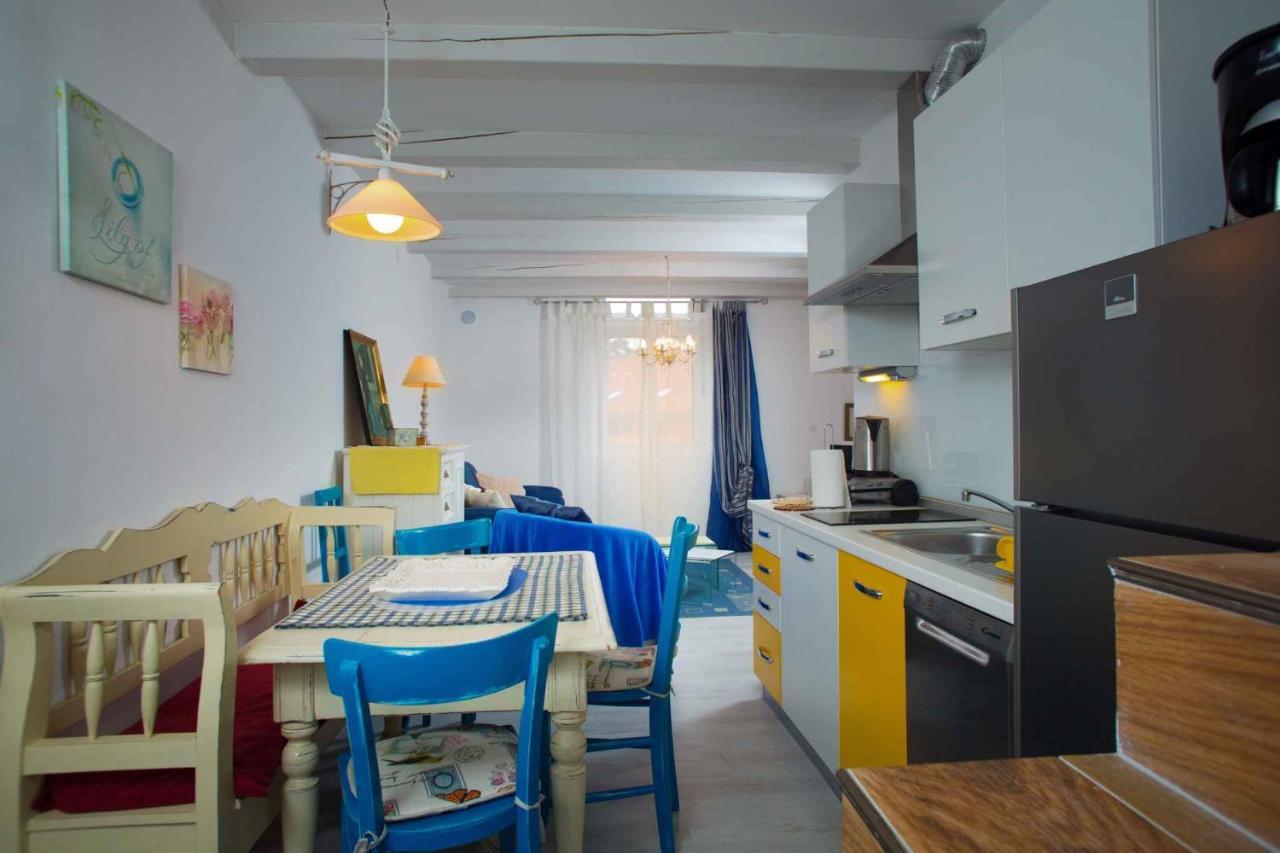 Apartment In Rovinj/Istrien 11735 Exteriör bild